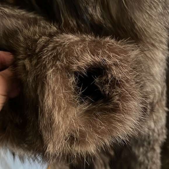 Raccoon fur coat S/M - Picture 3 of 16